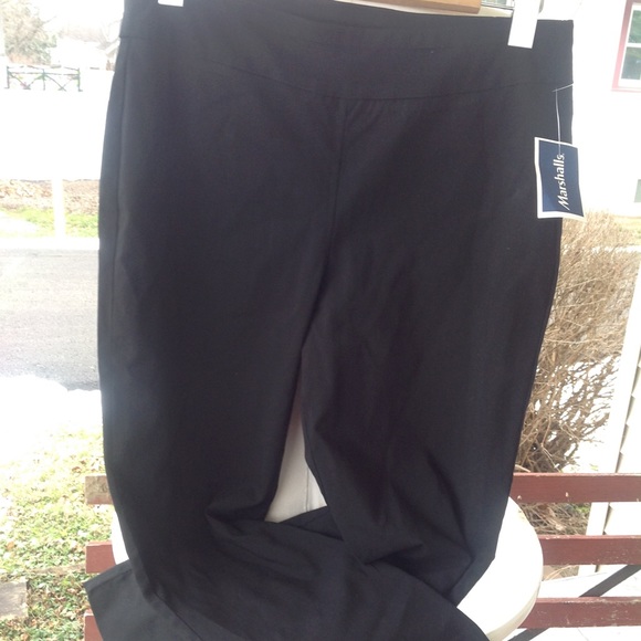 Harve Benard Pants - Brand new harve Bernard pants. Harve Benard Pants - Brand new harve Bernard pants.
